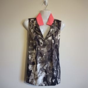 Tahari sleeveless blouse with unique collar detail